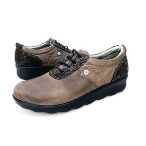 Wolky Cartage Shoe Size 37 Euro = 6 US Brown Leather Lace-Up Walking Shoes